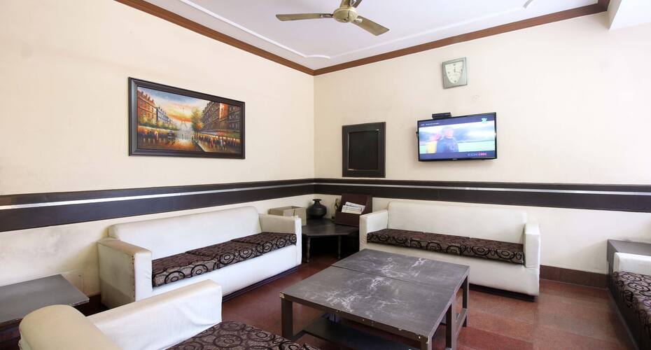 Ram Niwas Touris Lodge, New Delhi 4